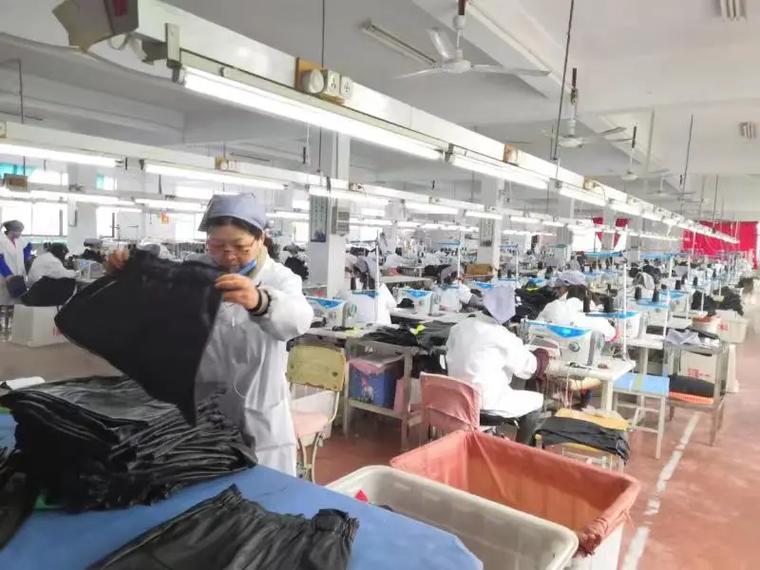 徐州云亦祥 以產業協同打造服裝批發與加工新標桿